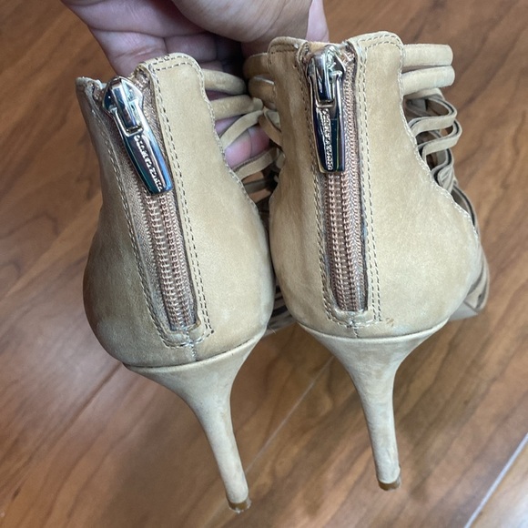 Vince Camuto Women's Tan Joshalan Strappy Cage High Heel Back Zip Sandal 7 1/2 - Picture 5 of 7